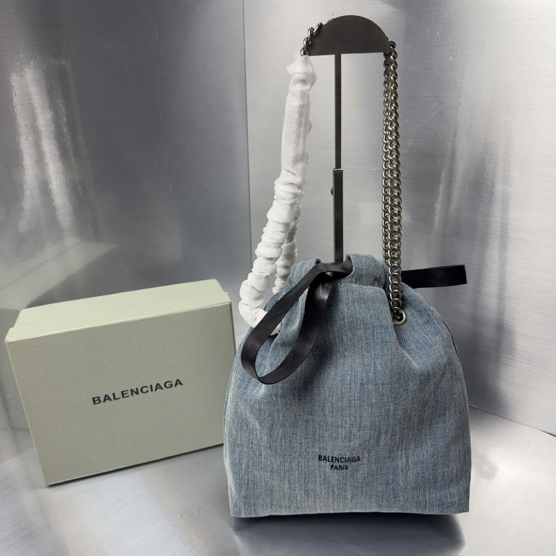 Ba*len*cia*ga crush tote bags